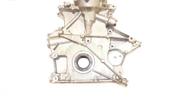 Mercedes-Benz GLC X253 C253 Timing belt guard (cover) A2740152800