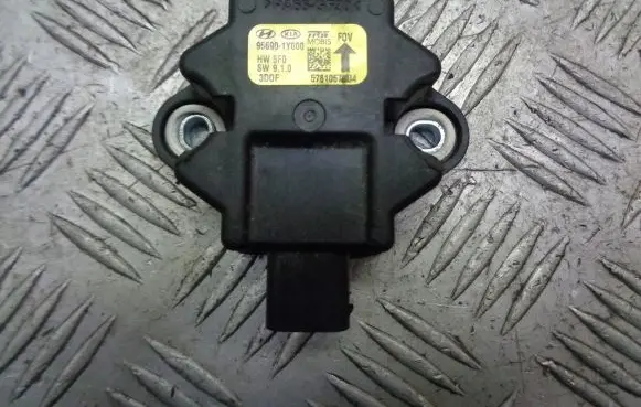 KIA Ceed ESP acceleration yaw rate sensor 95690-1Y000