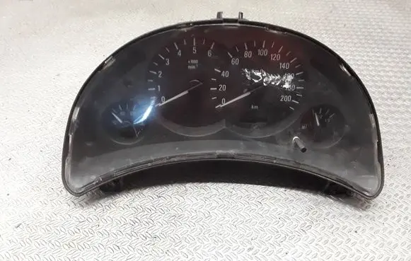 Opel Corsa C Speedometer (instrument cluster) 13173347WA