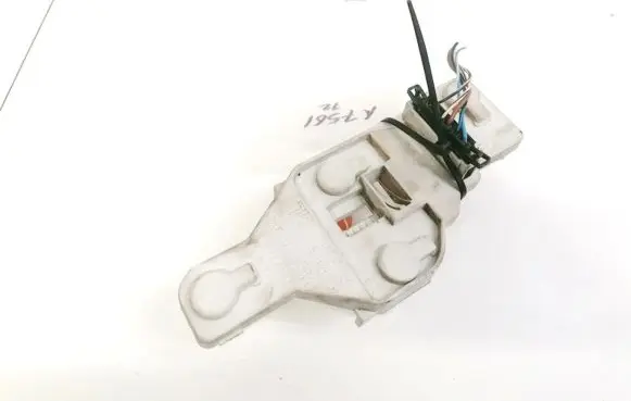 Skoda Octavia Mk2 (1Z) Tail light bulb cover holder 1Z9945257