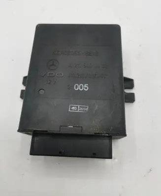 Mercedes-Benz E W211 Light module LCM A2115450432 410213006001