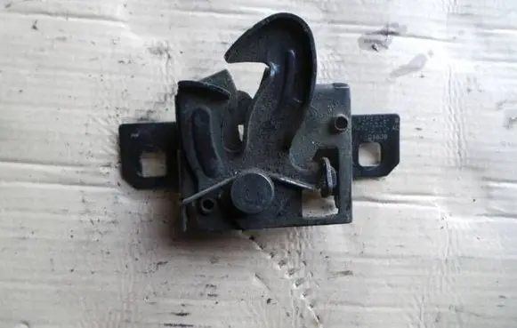 Ford Galaxy Engine bonnet/hood lock/catch 7M3823509B
