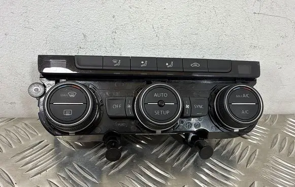 Volkswagen Golf VII Climate control unit 5G0907044T 5HB01118143