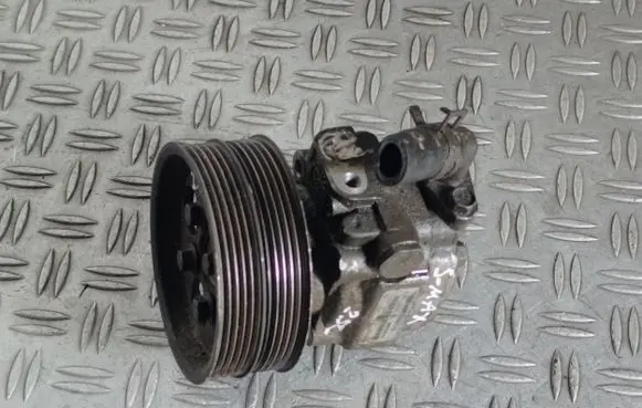 Ford S-MAX Power steering pump 6G913A696ME 31200541 5Z081019
