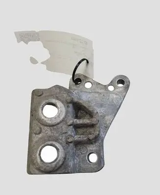 Volvo V60 Front differential bracket 31439850