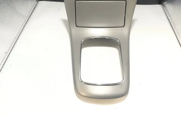 Toyota Avensis T250 Car ashtray 8528