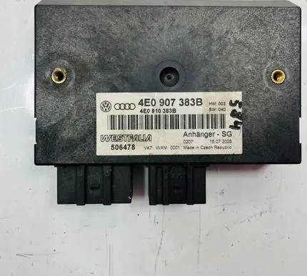 Audi A8 S8 D3 4E Tow bar trailer control unit/module 4E0907383B 506478