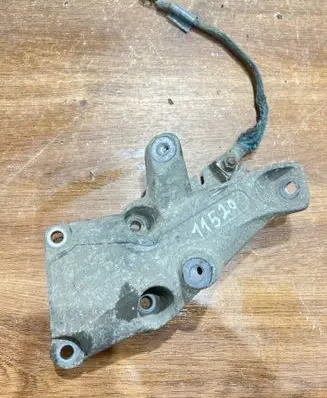 BMW 1 E81 E87 Engine mounting bracket 22116776529 24168110