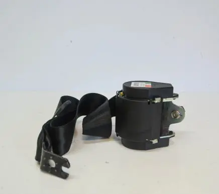 Audi A3 S3 8V Rear seatbelt 8V5857805B