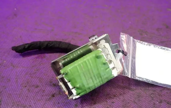 Seat Alhambra (Mk1) Heater blower motor/fan resistor