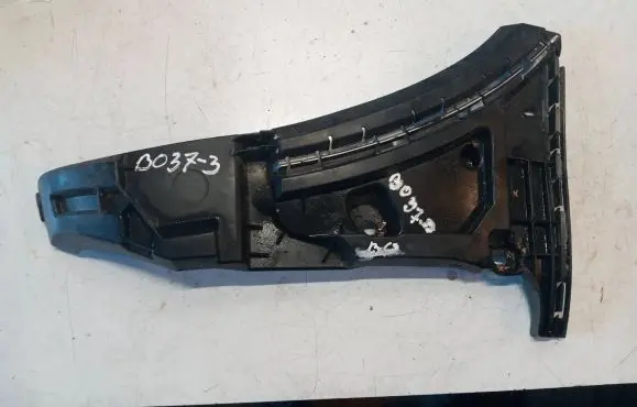 Volvo XC90 Front bumper mounting bracket 30698129 S38HA
