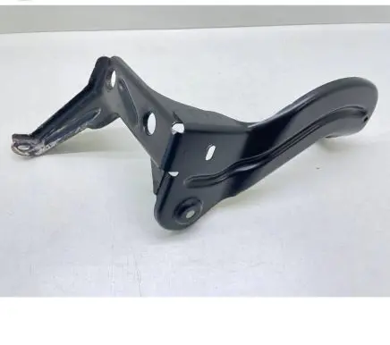 Audi A6 S6 C6 4F Intercooler pipe mounting bracket 4F0145813F