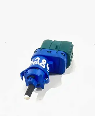 Jaguar XF X250 Brake pedal sensor switch 6W8313480AB