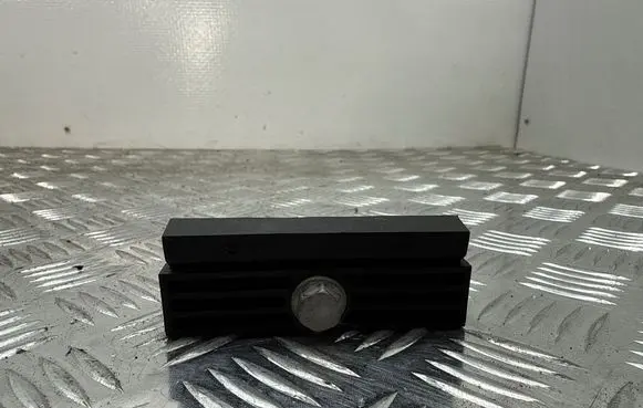 BMW 5 F10 F11 Battery bracket 7592923
