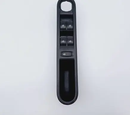 Renault Espace IV Electric window control switch 8200519359