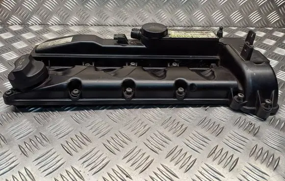 Mercedes-Benz C W204 Rocker cam cover A6510100230 A6510100001