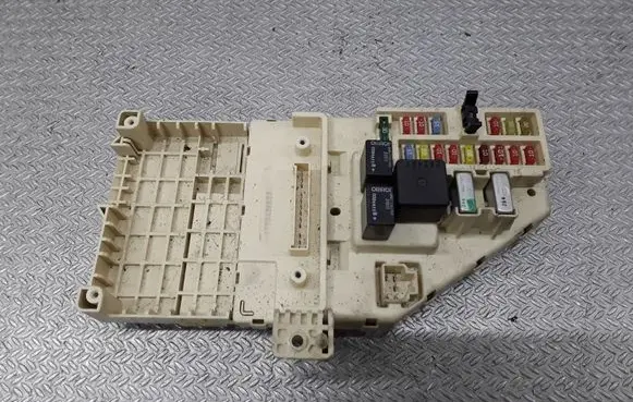 Chrysler Sebring (ST-22 - JR) Fuse module 4759434AC