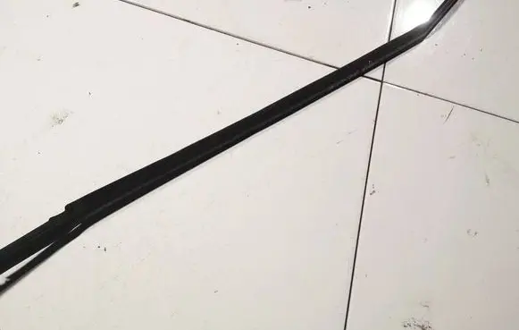 Peugeot 807 Rear door glass trim molding