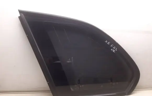 BMW X5 E53 Rear side window