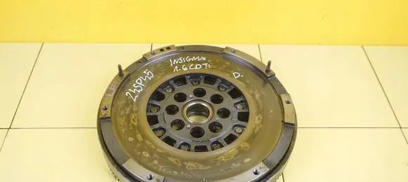 Opel Insignia A Dual mass flywheel 55494829 B16DTH