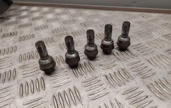 Audi Q5 SQ5 Nuts/bolts 