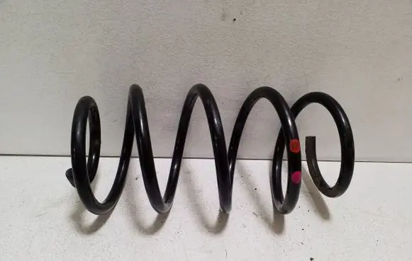 Ford Kuga II Front coil spring