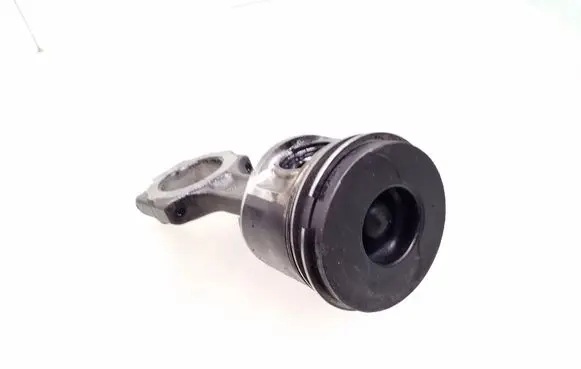 Alfa Romeo 147 Piston with connecting rod