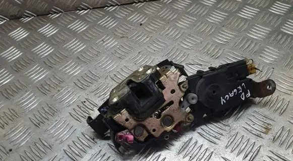 Subaru Legacy Front door lock 0728