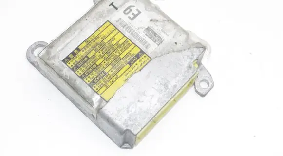 Toyota Avensis Verso Airbag control unit/module 8917017390