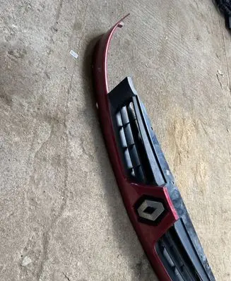 Renault Kangoo I Front bumper upper radiator grill
