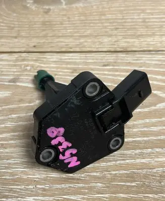Audi A1 Oil level sensor 06e907660c