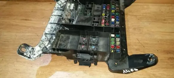 Renault Espace III Fuse box set 6025307195