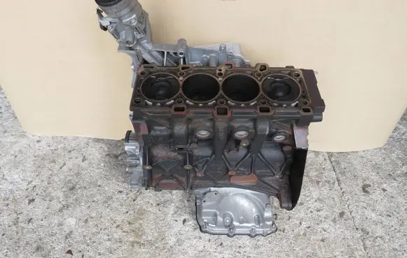 Opel Insignia A Engine block B20DTH