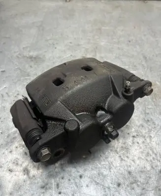 Nissan X-Trail T32 Front brake caliper 54544t