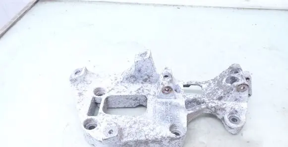 Generator/alternator bracket