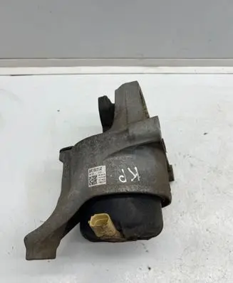 Audi A4 S4 B9 Engine mount bracket 8W0199371AT 4518223 163840