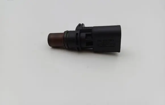 Volkswagen PASSAT B6 Camshaft position sensor 06C905163B