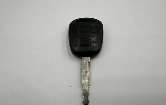 Toyota Corolla Verso E121 Ignition key/card 736746A