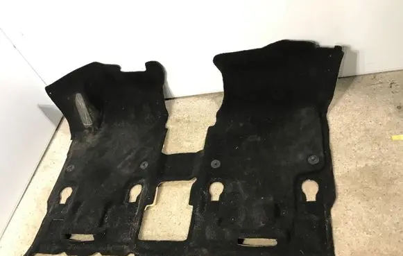 Chrysler Pacifica Front floor carpet liner 