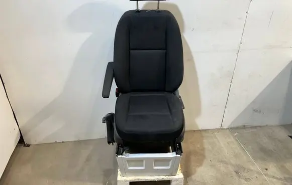 Mercedes-Benz Sprinter W907 W910 Front driver seat