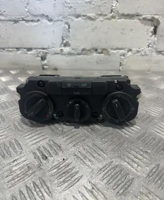 Seat Altea Climate control unit 5P0907044