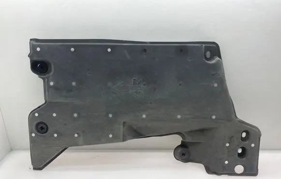 Toyota Prius+ (ZVW40) Other under body part 5762747020