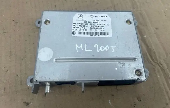 Mercedes-Benz SL R230 Bluetooth control unit module A2118702726 UH03MM01RV DM70419823