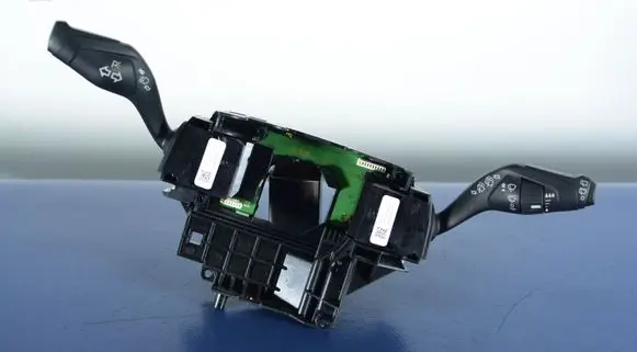 Ford Focus ST Other switches/knobs/shifts F1ET13N064AD
