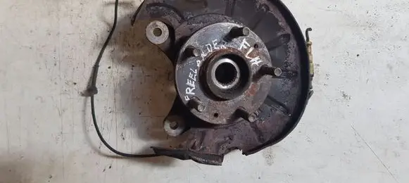 Land Rover Freelander Front wheel hub spindle knuckle HRC2887