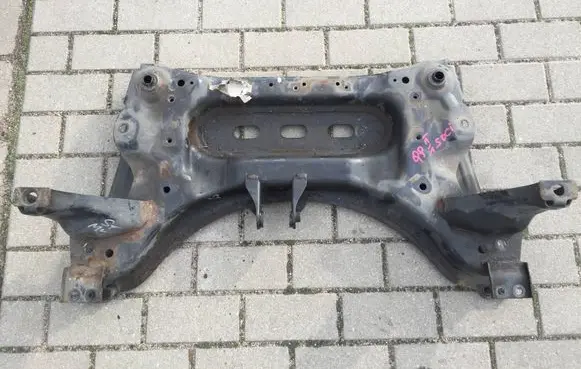 Nissan Qashqai Front axle beam 