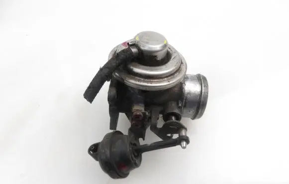 Audi A3 S3 8L EGR valve 038131501A 038129637