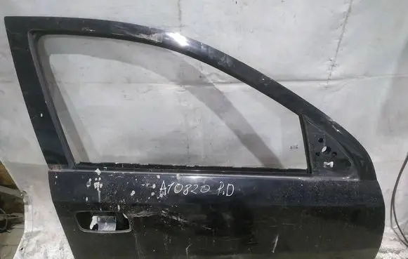 Opel Astra G Front door JUODOS