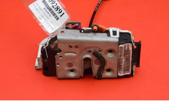 Jeep Grand Cherokee Front door lock P04589921AG