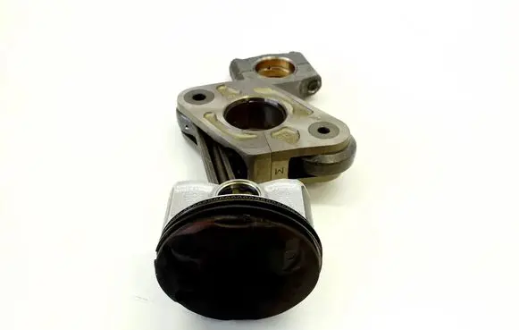 Nissan X-Trail T33 Piston 230928B 1710500